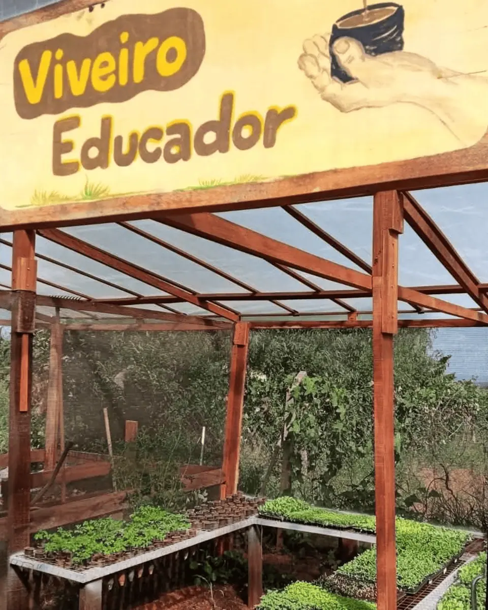 Design Regenerativo e Tecnologias Sustentáveis
