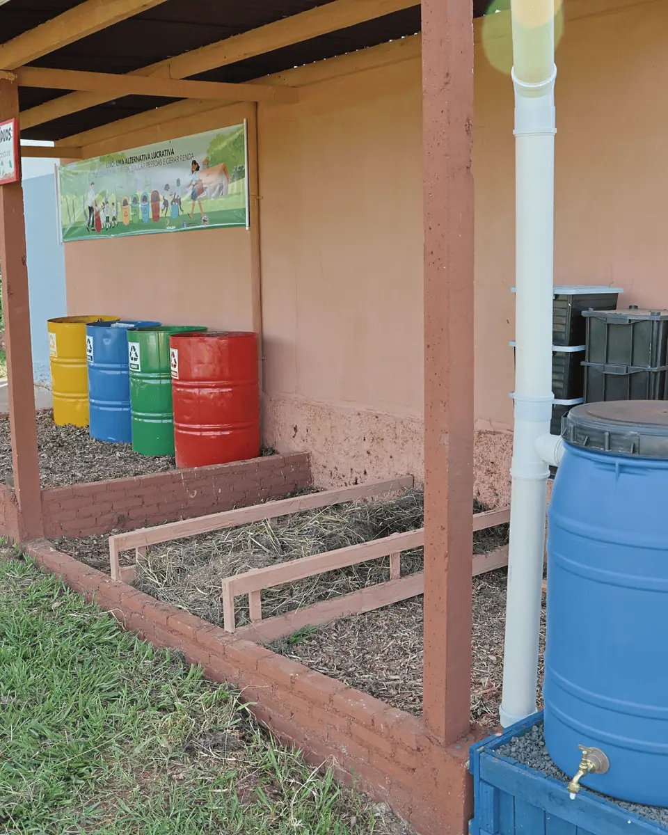 Gestão de Resíduos, Compostagem e Reciclagem Criativa