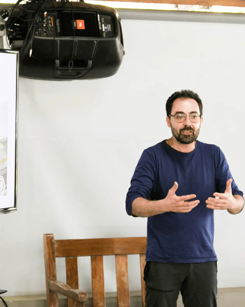 Gestão de Resíduos, Compostagem e Reciclagem Criativa